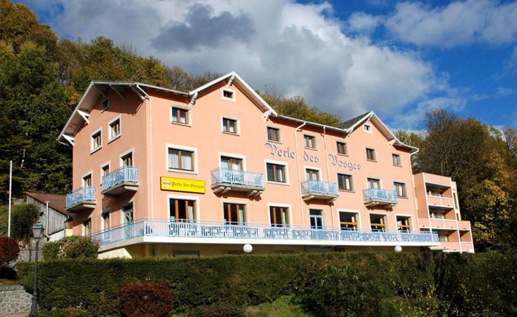 Hotel Restaurant Perle Des Vosges Muhlbach-sur-Munster エクステリア 写真