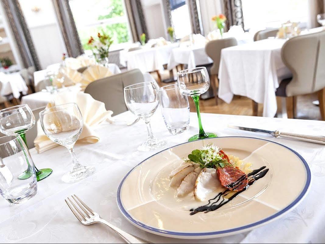 Hotel Restaurant Perle Des Vosges Muhlbach-sur-Munster エクステリア 写真
